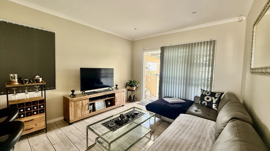 2 Bedroom Property for Sale in Parsonsvlei Eastern Cape
